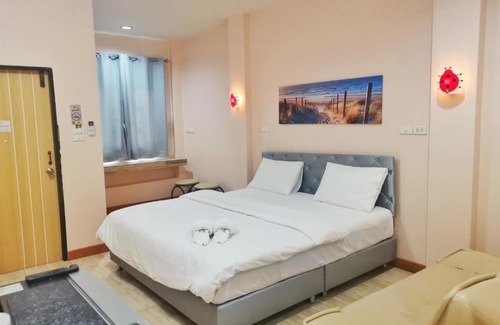 Sattahip Hotel | โรงแรมประทับใจ