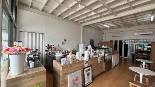 Saen Saep Hotel | โรงแรมสบายดีคลองสี่รีสอร์ท