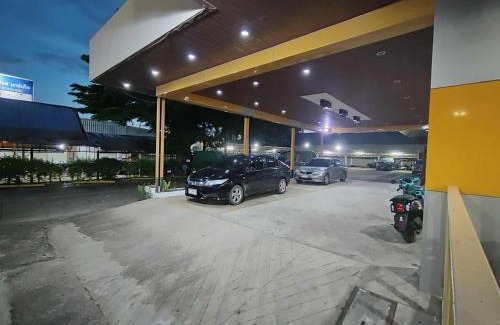 Yasothon Hotel | โรงแรมเดอะคัลเลอร์ยโสธร The Colour Hotel Yasothon