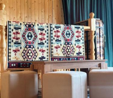Ambrolauri House | კოტეჯი რაჭა Cottage Racha