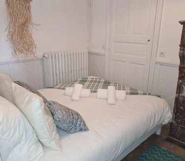 Chateaubriant Apartment | ღ Pirates des Caraïbes - Parking, Terrasse, Wifi