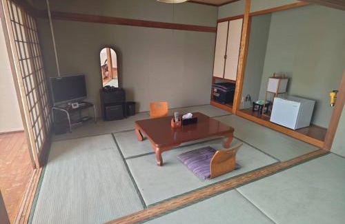 Miyakonojo Hotel | ホテル中山荘