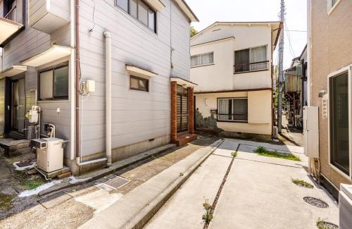 Minami Ward Apartment | 中村町2丁目