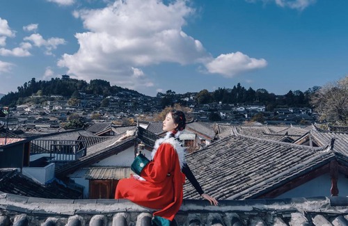 Dayan Old Town Hotel | 丽江古城中心-皓月繁花-观古城全景轻奢民宿