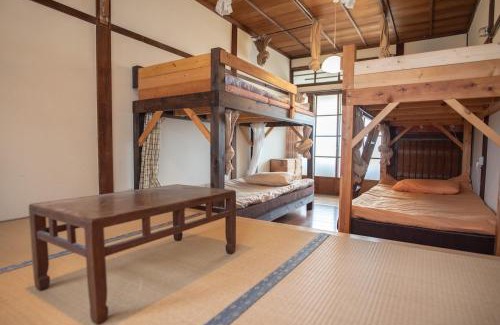 Kawasaki House | 伊勢ゲストハウス紬舎-Ise Guesthouse Tsumugiya-