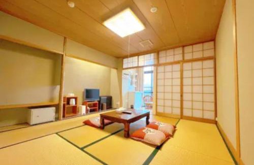 Shirahama Hotel | 和みの宿いろり 甘露の湯付き