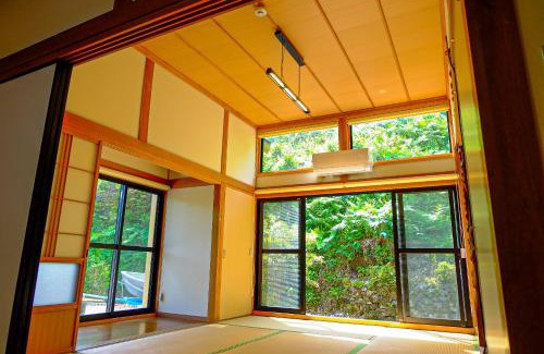 Hata-gun Apartment | 四万十川まで歩いて行ける 一棟まるっと貸し切りの宿 gu