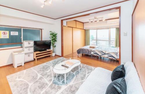 Yotsuya Apartment | 四谷松本館ビル
