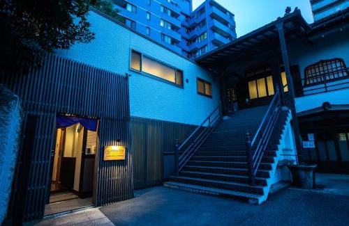 Shiba House | 宿坊 正伝寺 Temple hotel Shoden-ji