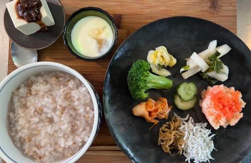 Miyoshi Hotel | 山ノサウナと無人廃校 山猫ホテル