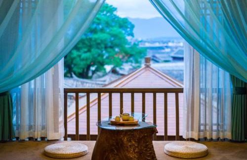 Dayan Old Town Hotel | 指云公馆Lijiang Mufu Royal Garden Resort半山观景民宿
