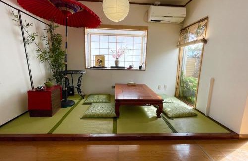 Okubo Apartment | 新宿 新大久保駅108 平米日本庭園の宿