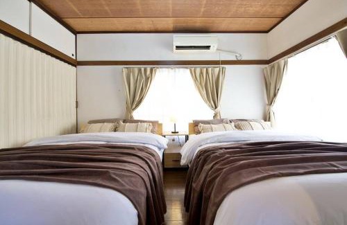 Higashitateishi Apartment | 東立石2丁目貸家