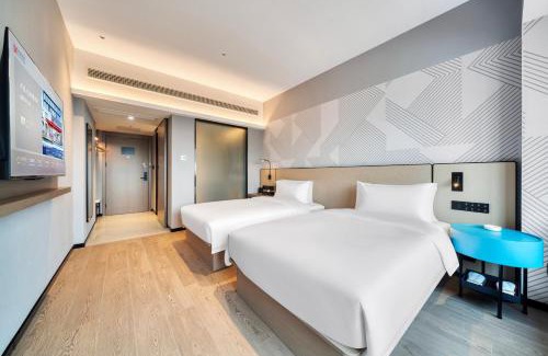 Jinghu District Hotel | 柏曼酒店芜湖高铁站店