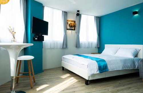 West Central District Apartment | 沐藍輕旅 Mulan Light Inn I 海安路住宿