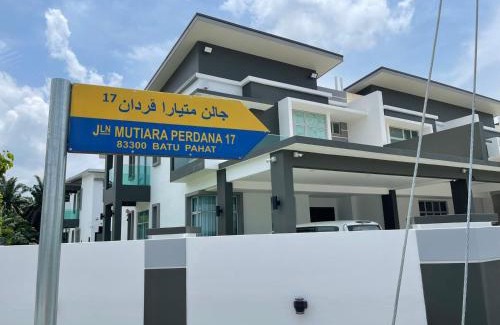 Sri Gading House | 福氣安康 Ray’s Homestay