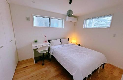 Kugenuma Villa | 站前2分 白色浪漫小屋 精致独栋 最多可住4人 免费自行车 有停车位