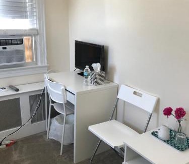 Hempstead Apartment | 纽约ZUHUA长岛(Hofstra University) （霍夫斯特拉大学）民宿！