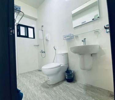 Huxi House | 舞艾湖民宿