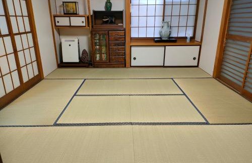 Kofu House | 菊の宿 民泊