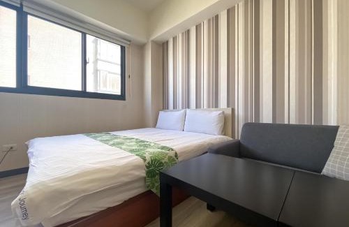 University District House | 長月居