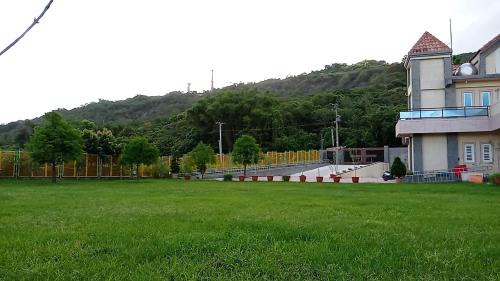 Gangshan District House | 隱君子的撒野