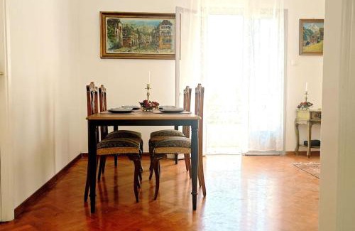 Athens Apartment | 雅典轻居雅居