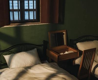 Shuitou Village Bed & Breakfast | 鳥藝古厝民宿