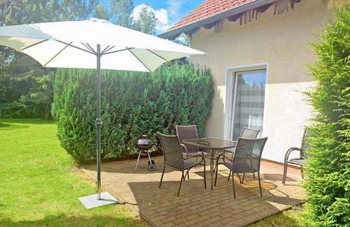 Sehlen Apartment | 01 Holiday apartment Sehlen with terrace (6 beds) - Ferienappartements auf