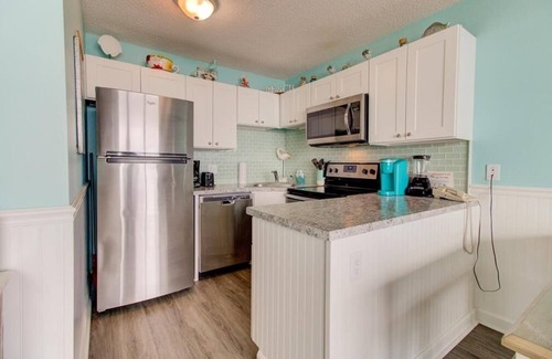 Wilmington Beach Condo | 0306 Oceanfront Oasis by Atlantic Towers