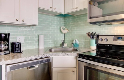Wilmington Beach Condo | 0306 Oceanfront Oasis by Atlantic Towers