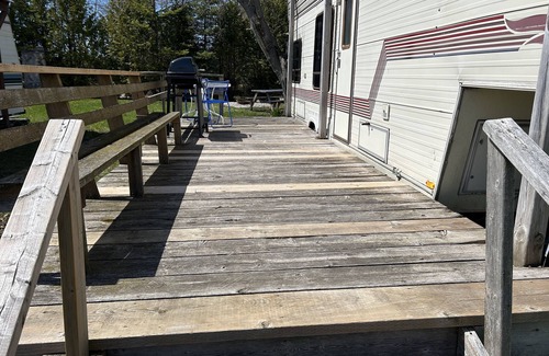 Stokes Bay House | #05 Waterfront with a deck