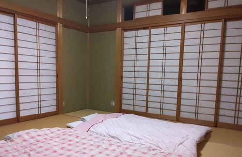 Iida House | 1回一組限定、9人位迄、家族・グループに最適、BBQ可能、とても広い利用スペース3LDK+、南信州の日本の田舎の原風景