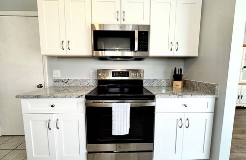 The Villages Cottage | 1/1 Villa in The Village of De La Vista