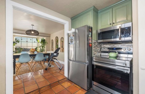 Layton Villa | 1, 30 Off Rental Car, Pool & Jacuzzi, 0 Fees, Crib