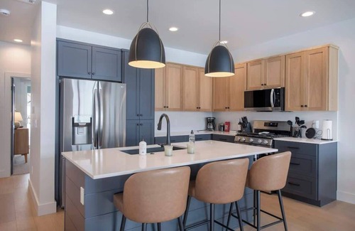 Crested Butte South House | 1,750sq 3BR! 2 Car Heated Garage + King Master CB1