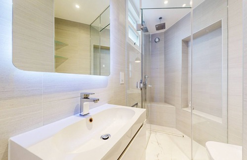 Homerton Apartment | 1 Bed House w/Garden sleeps 4 - 10 min to Stationn