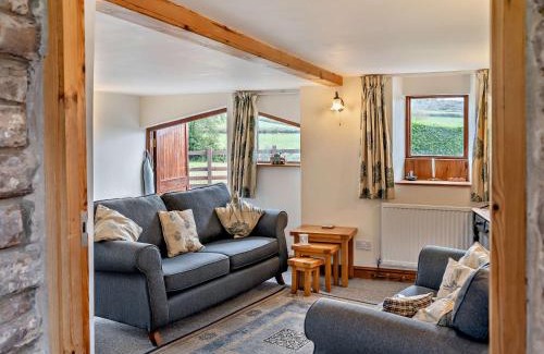 Abergavenny House | 1 Bed in Abergavenny BN092