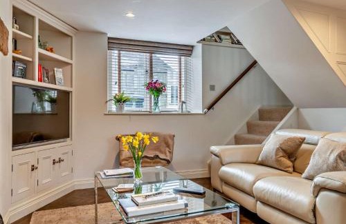 Crich House | 1 Bed in Alderwasley 94394