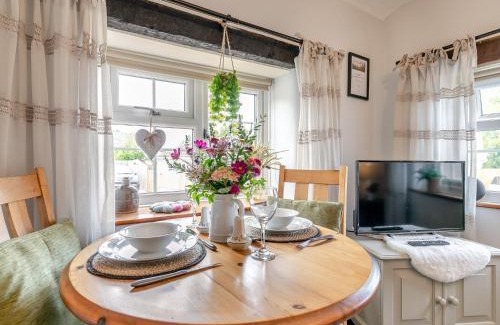 Saint Gennys House | 1 Bed in Crackington Haven HAWTH