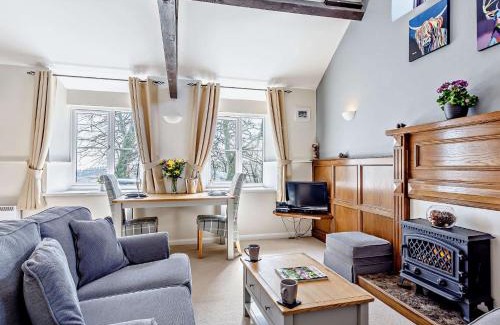 Dulverton House | 1 Bed in Dulverton LBARD