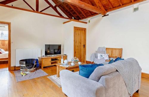 Launceston House | 1 Bed in Launceston 81076