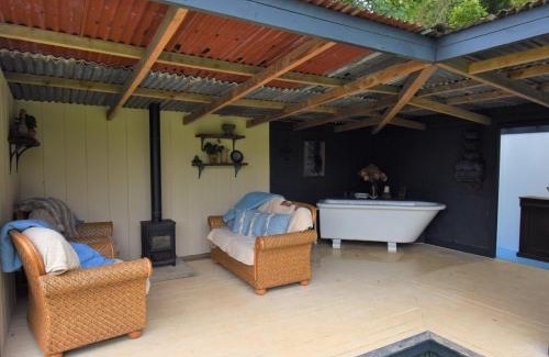 Llandysul House | 1 Bed in Llandysul 85415