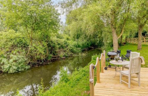 Holworth House | 1 Bed in Wool 88099