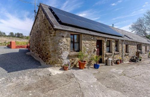 Llanybydder House | 1 bed property in Brynteg 81354