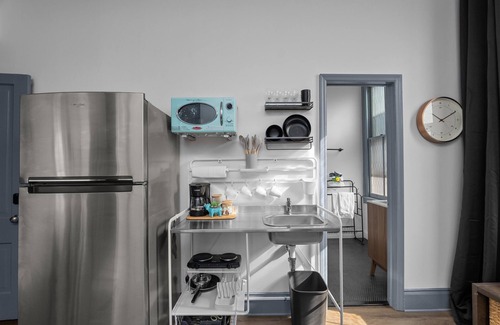 Downtown Apartment | 1 bedroom, 1 bathroom suite in Downtown Augusta