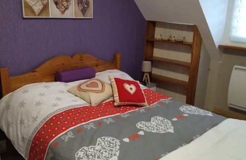 Louvigne-du-Desert House | 1 Bedroom (2 persons) in a quiet area. Breakfast included