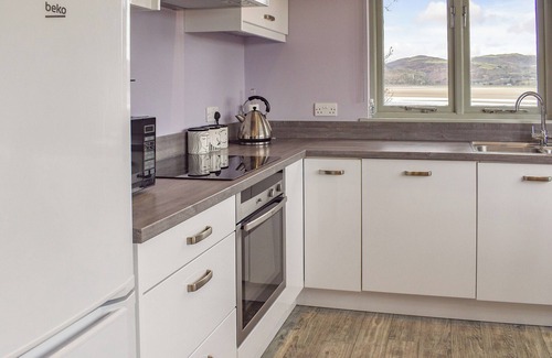 Penrhyndeudraeth Cottage | 1 bedroom accommodation in Penrhyndaedraeth
