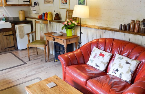 Ottery St Mary Cottage | 1 bedroom accommodation in Fluxton, near Ottery St Mary