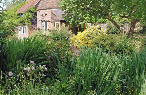 Langton Green Cottage | 1 bedroom accommodation in Eridge Green, near Tunbridge Wells